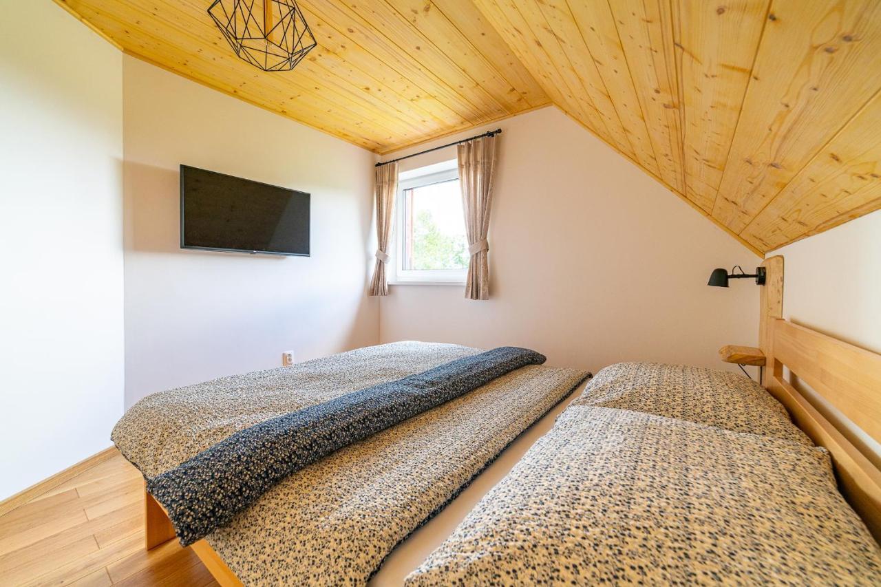 Apartmany Pod Rozsutcom - Zatkov Dvor - Prijazd Do Ubytovania Autom S Pohonom 4X4 Terchová Extérieur photo